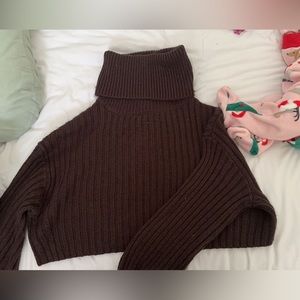 cropped sweater